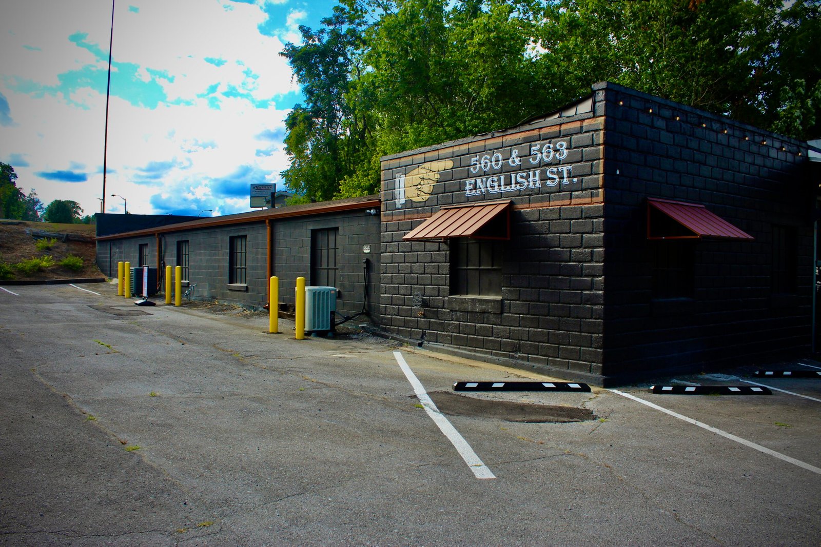 Side view of the venue with parking